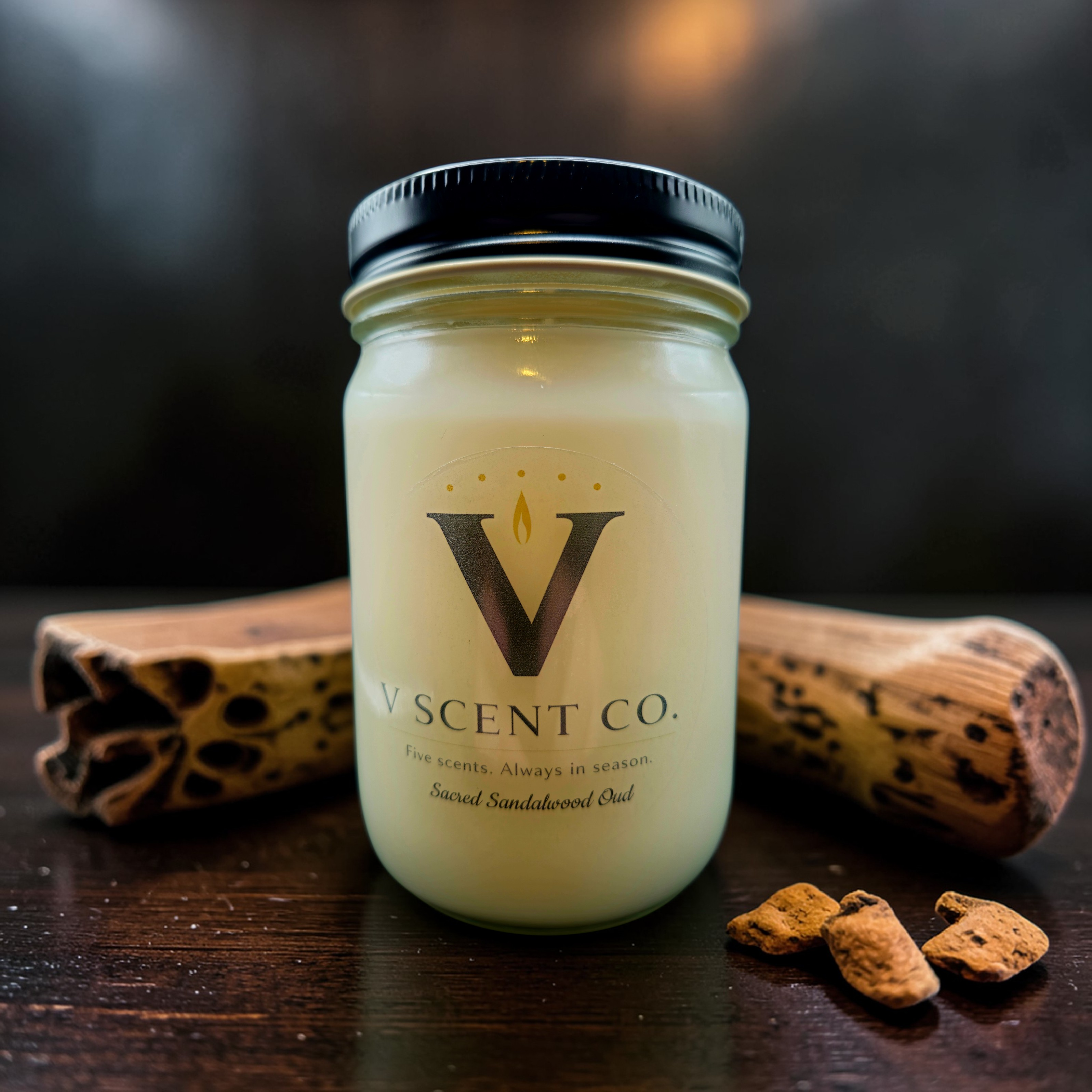 Sacred Sandalwood Oud Candle, 12 oz